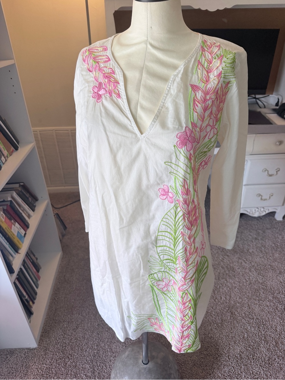 Lilly Pulitzer White Embroidered Tropical Tunic Cover-Up Dress | Size Small - Picture 2 of 7